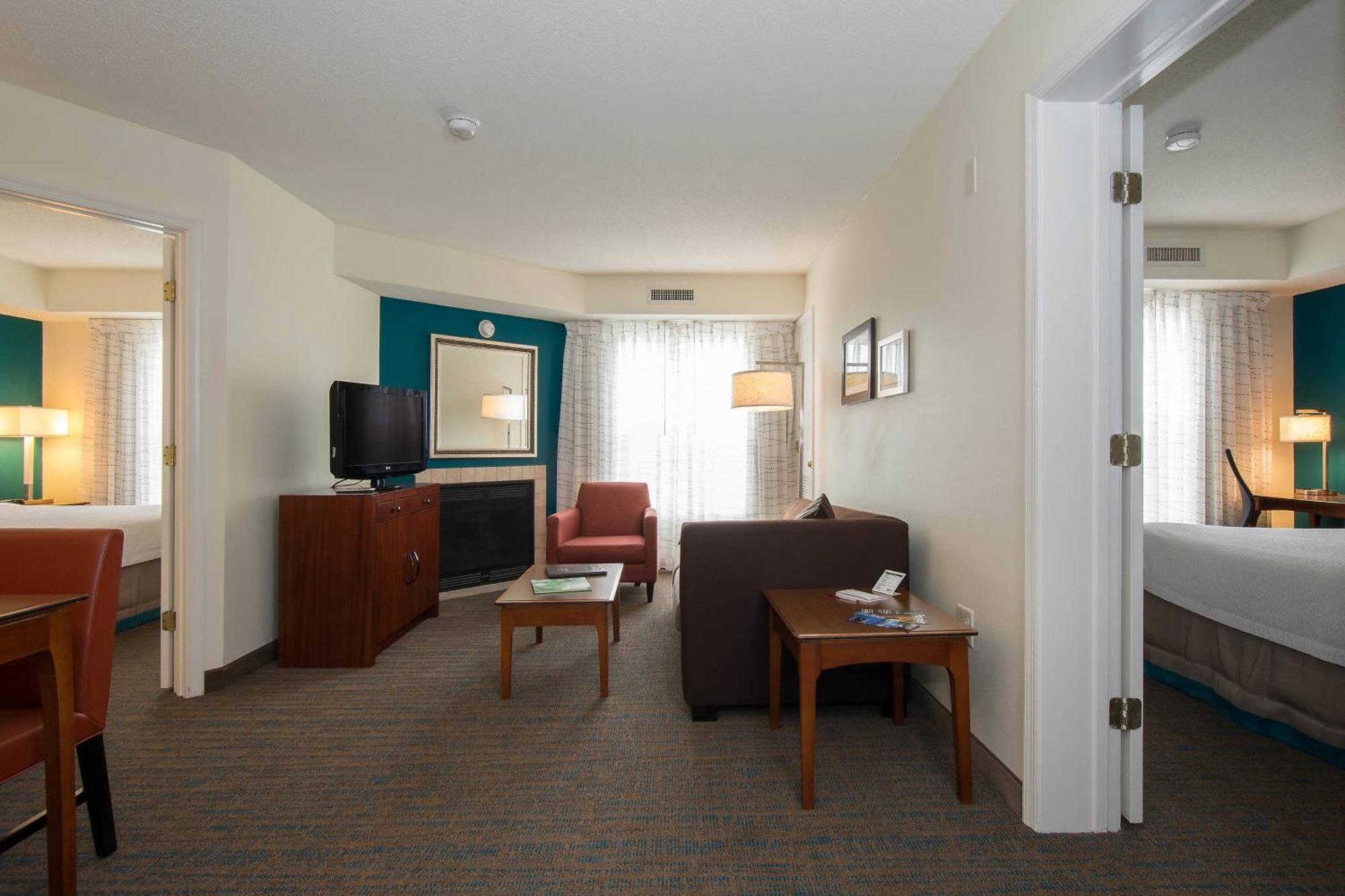 Residence Inn By Marriott Charlotte Piper Glen מראה חיצוני תמונה